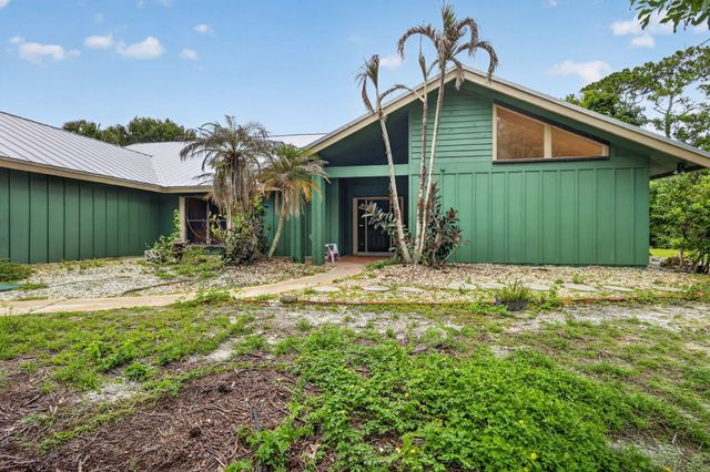 2111 SW Racquet Club Drive, Palm City, FL 34990