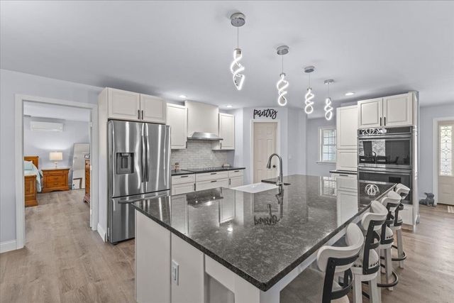 10 Hanley Road, Fairfax, VT 05454
