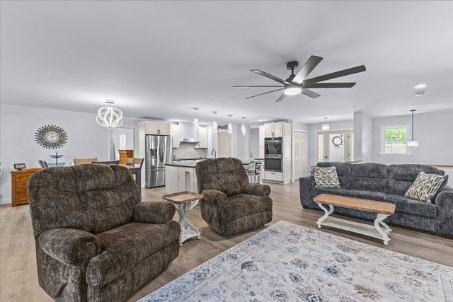 10 Hanley Road, Fairfax, VT 05454