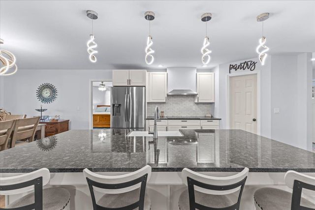 10 Hanley Road, Fairfax, VT 05454