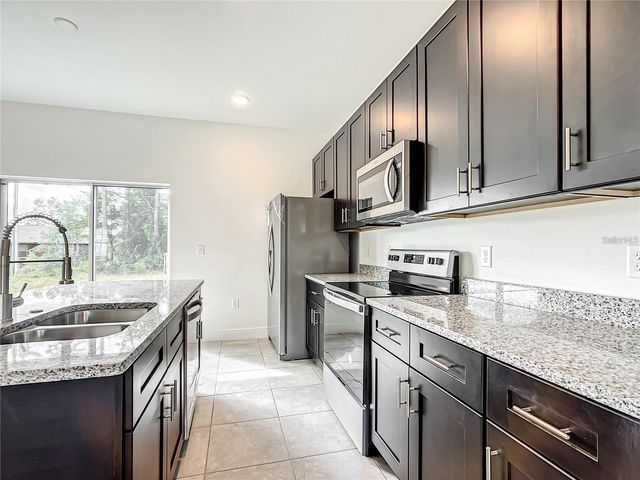406 MARION OAKS TRAIL, Ocala, FL 34473