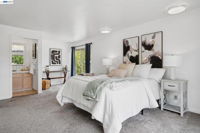 744 Mockingbird Ln, Pleasanton, CA 94566