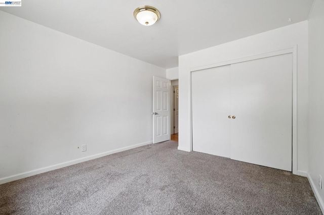 744 Mockingbird Ln, Pleasanton, CA 94566