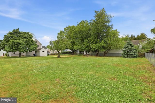 16 W DAVID ST, Frederica, DE 19946