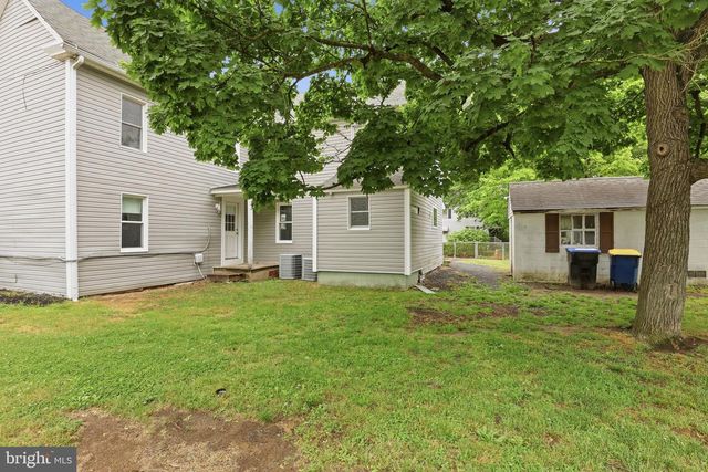 16 W DAVID ST, Frederica, DE 19946