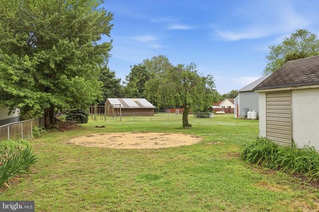 16 W DAVID ST, Frederica, DE 19946