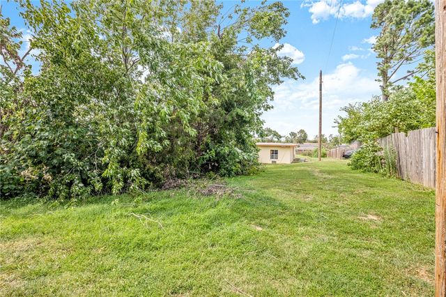 1715 W Olrich Street, Rogers, AR 72758