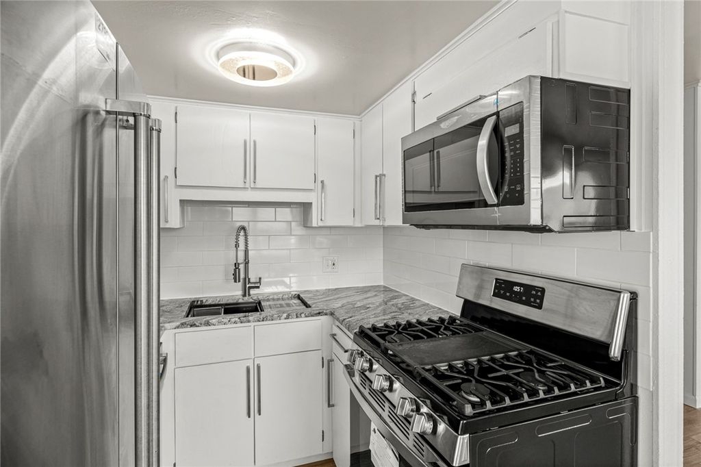 1715 W Olrich Street, Rogers, AR 72758