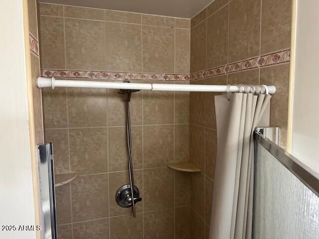 2227 W KEIM Drive, Phoenix, AZ 85015