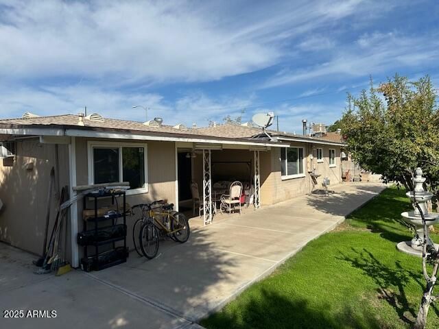 2227 W KEIM Drive, Phoenix, AZ 85015