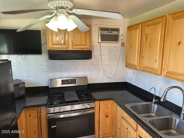 2227 W KEIM Drive, Phoenix, AZ 85015