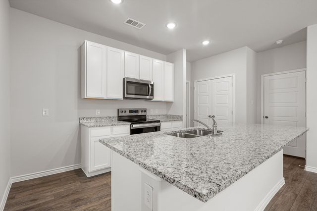 933 Rocket Plane Drive, Fort Worth, TX 76131