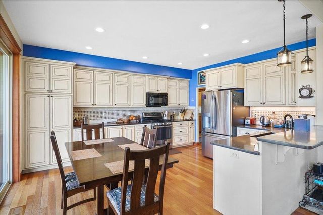 10018 N Moss Ln, Spokane, WA 99208