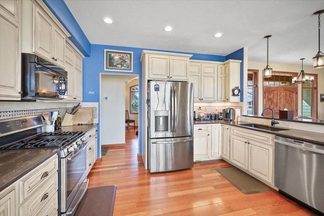 10018 N Moss Ln, Spokane, WA 99208