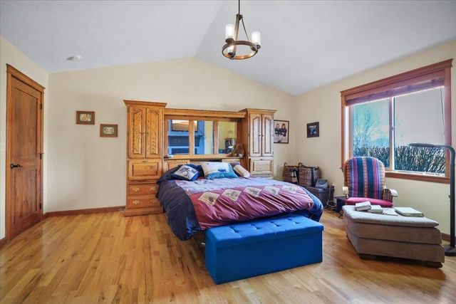 10018 N Moss Ln, Spokane, WA 99208