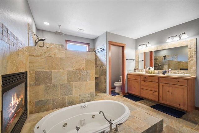 10018 N Moss Ln, Spokane, WA 99208