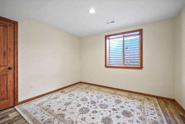 10018 N Moss Ln, Spokane, WA 99208