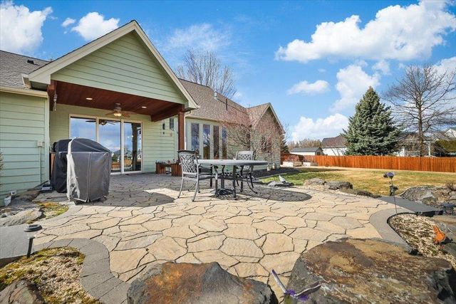 10018 N Moss Ln, Spokane, WA 99208