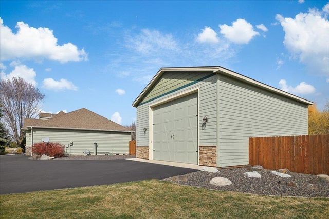 10018 N Moss Ln, Spokane, WA 99208