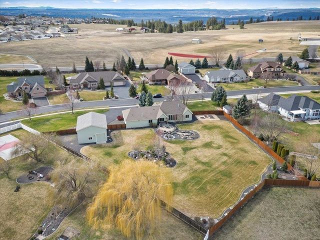 10018 N Moss Ln, Spokane, WA 99208