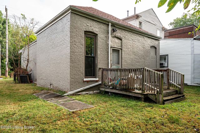 2344 W Muhammad Ali Blvd, Louisville, KY 40212