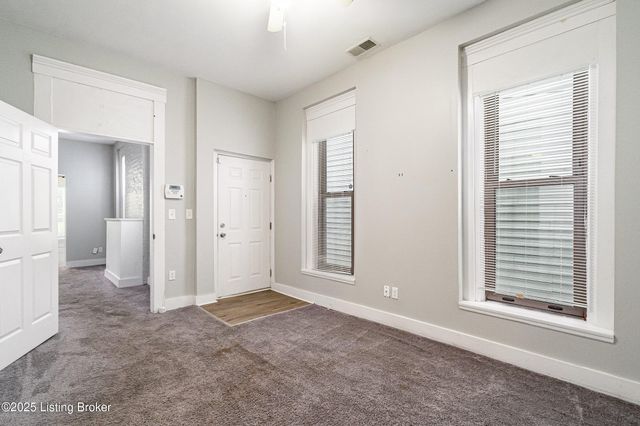 2344 W Muhammad Ali Blvd, Louisville, KY 40212