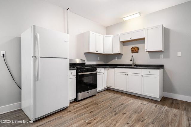 2344 W Muhammad Ali Blvd, Louisville, KY 40212