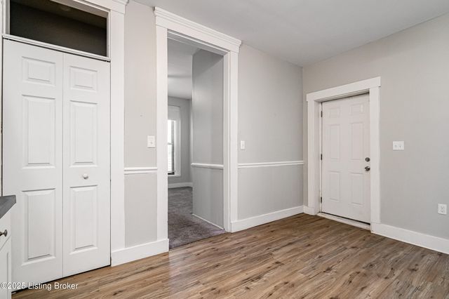 2344 W Muhammad Ali Blvd, Louisville, KY 40212