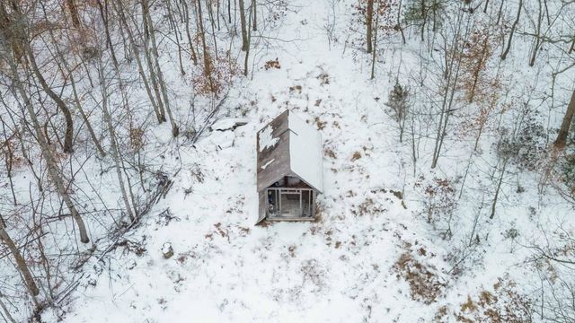 4430 Pine Grove Rd, Crab Orchard, KY 40419