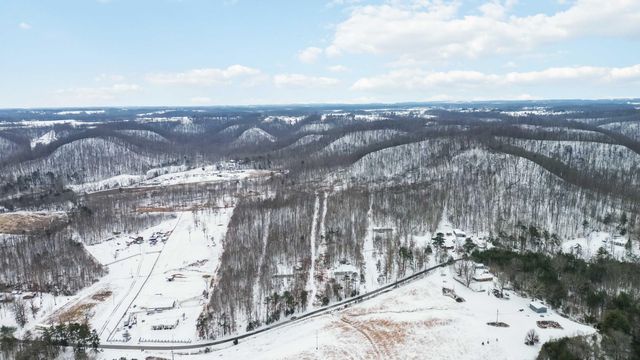 4430 Pine Grove Rd, Crab Orchard, KY 40419