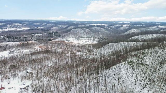 4430 Pine Grove Rd, Crab Orchard, KY 40419