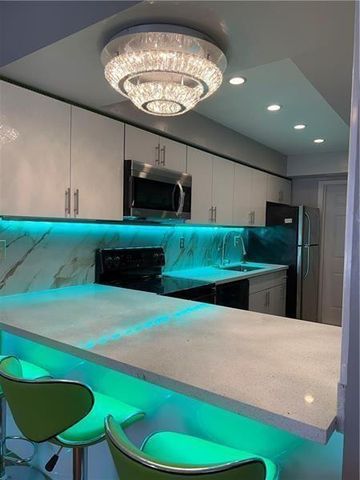 3947 Coral Springs Drive 22, Coral Springs, FL 33065