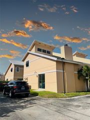 3947 Coral Springs Drive 22, Coral Springs, FL 33065