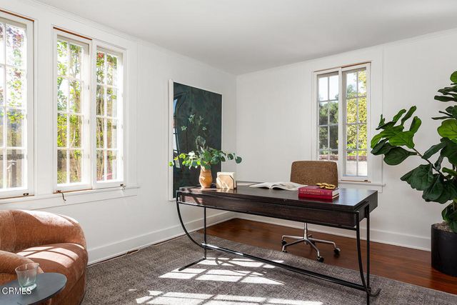 874 S Arroyo Boulevard, Pasadena, CA 91105