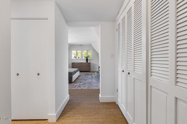 874 S Arroyo Boulevard, Pasadena, CA 91105