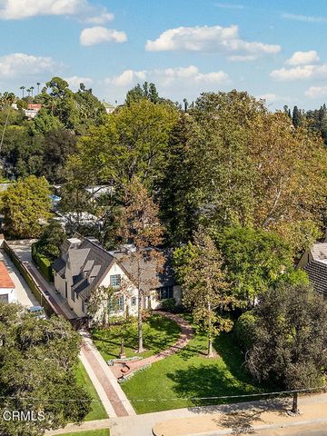 874 S Arroyo Boulevard, Pasadena, CA 91105