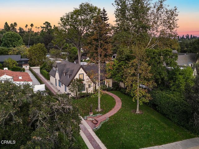 874 S Arroyo Boulevard, Pasadena, CA 91105