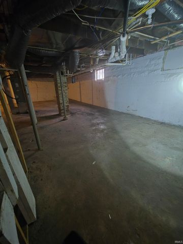 1028 R Street, Bedford, IN 47421