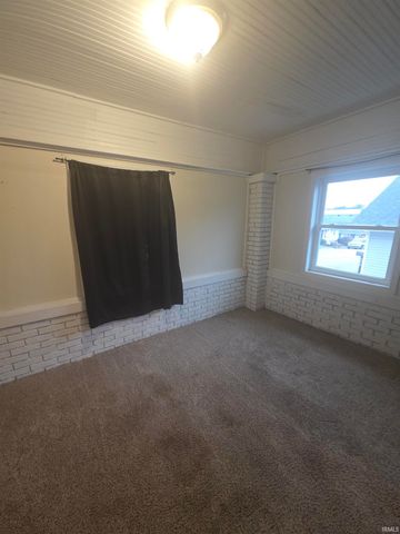 1028 R Street, Bedford, IN 47421