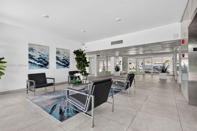 401 Golden Isles Dr 208, Hallandale Beach, FL 33009