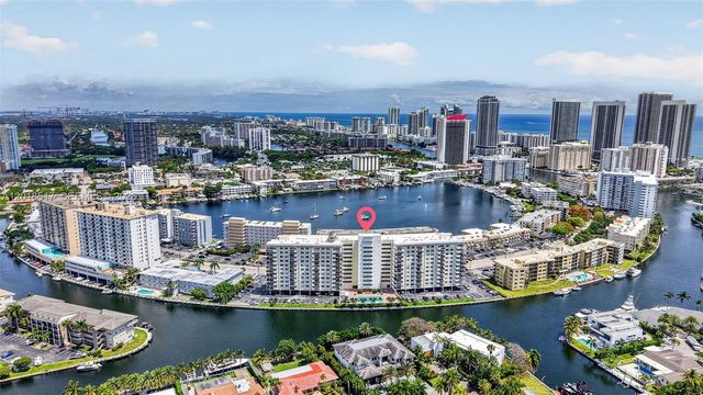 401 Golden Isles Dr 208, Hallandale Beach, FL 33009