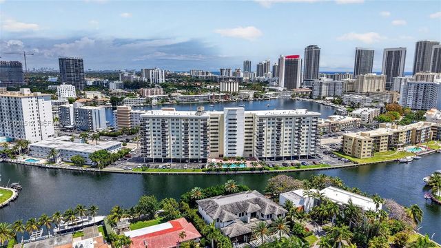 401 Golden Isles Dr 208, Hallandale Beach, FL 33009