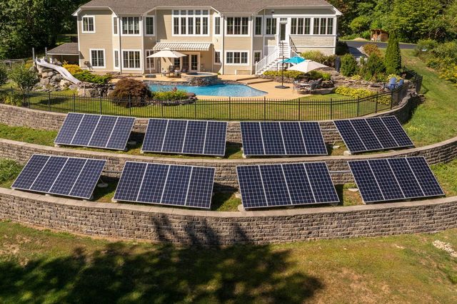 7 FANCY HILL, Madbury, NH 03823