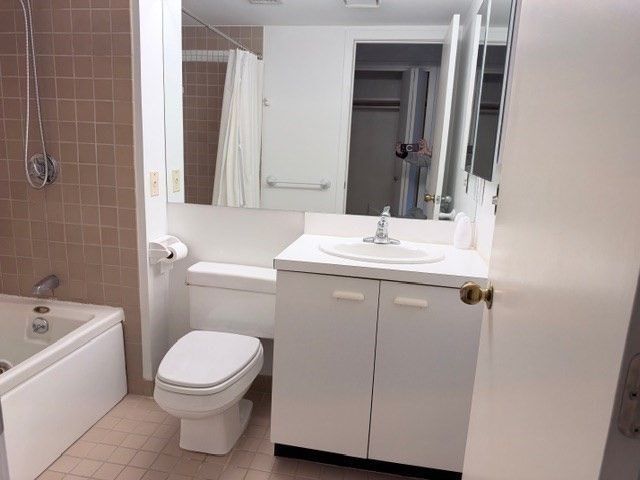 380 Place Lane 380, Woburn, MA 01801