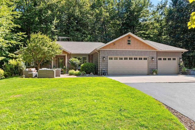 7190 SPRING LAKE ROAD, Sobieski, WI 54171
