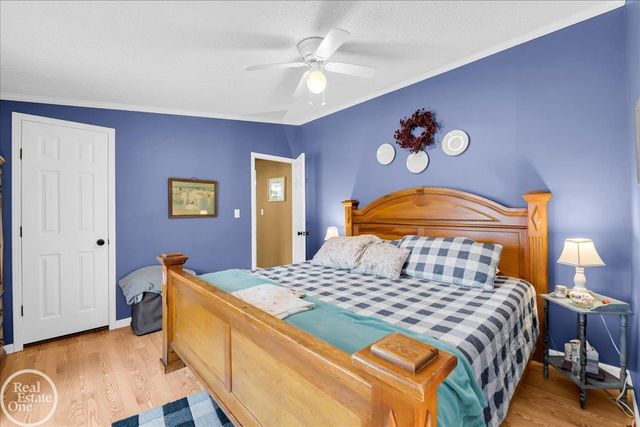 1856 S Allen Road, Saint Clair, MI 48079