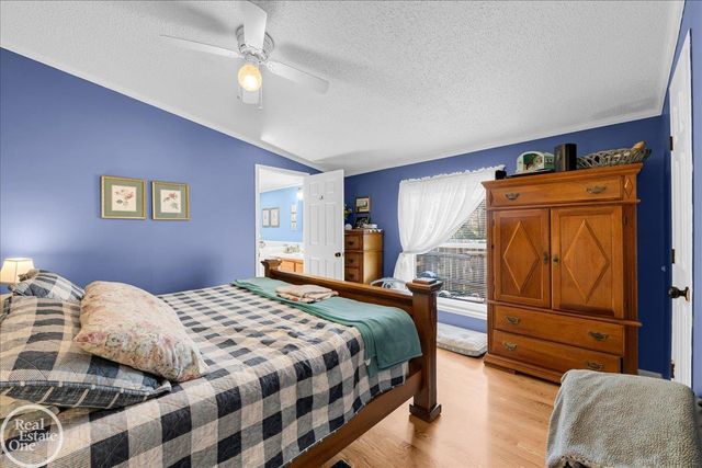 1856 S Allen Road, Saint Clair, MI 48079