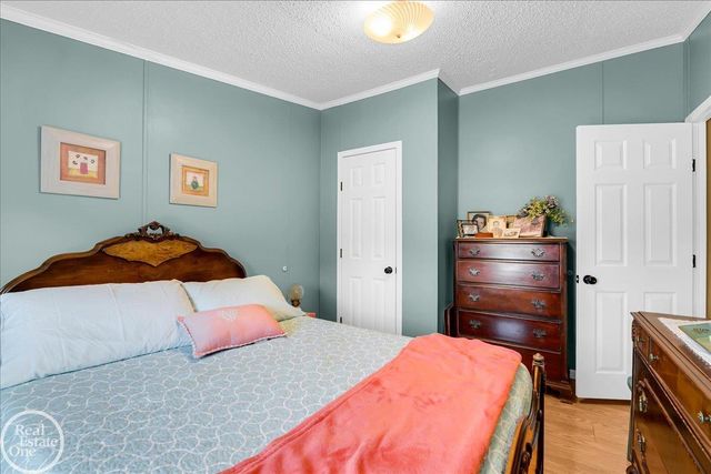 1856 S Allen Road, Saint Clair, MI 48079