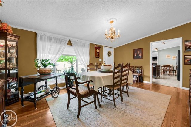 1856 S Allen Road, Saint Clair, MI 48079