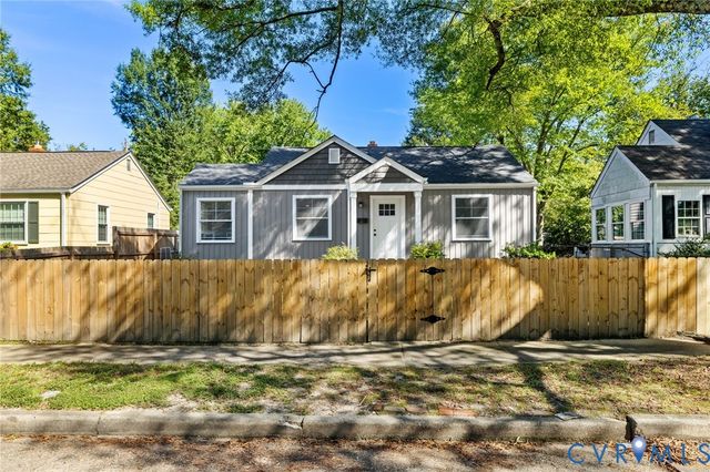 911 Hill Top Dr, Richmond, VA 23225